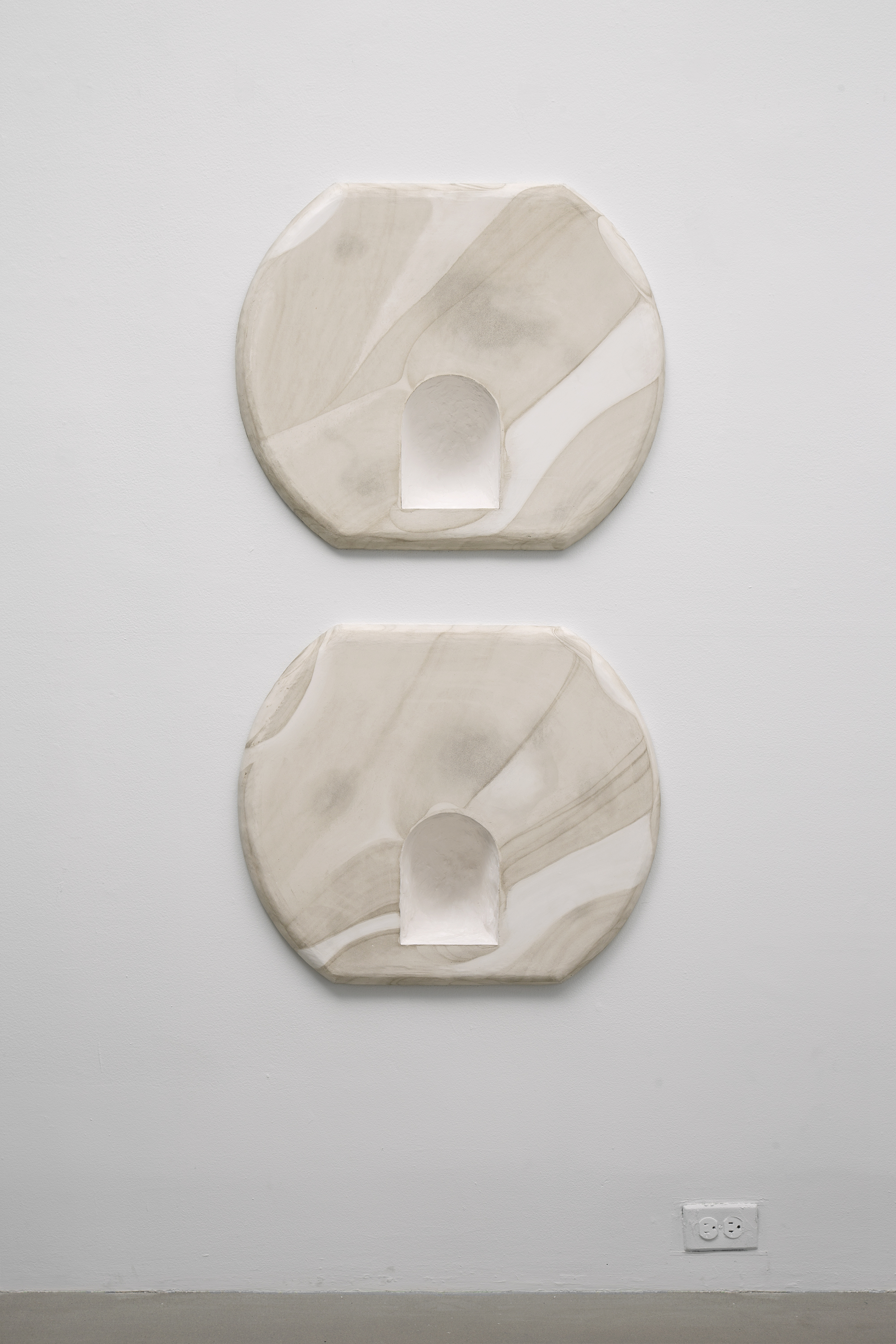 Gregory_Carideo-04_GROUNDING_HOLES_2015_PLASTER_AND_CLAY_SEDIMENT