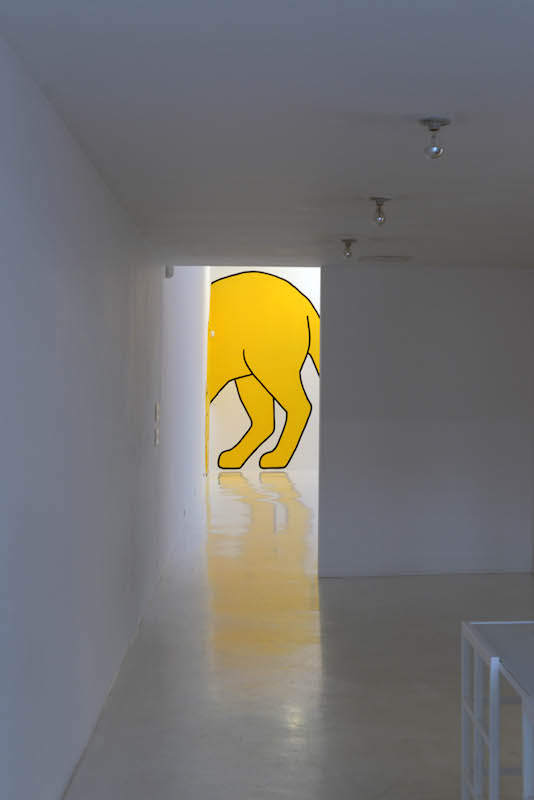Blonde Cat in a corner, 2015 Latex paint on white wall Approx. 20 x 12 feet