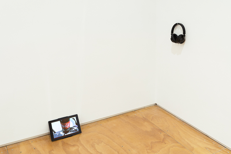 Don’t Boil Your iPhone in Coca-Cola!, 2018 (Installation view)